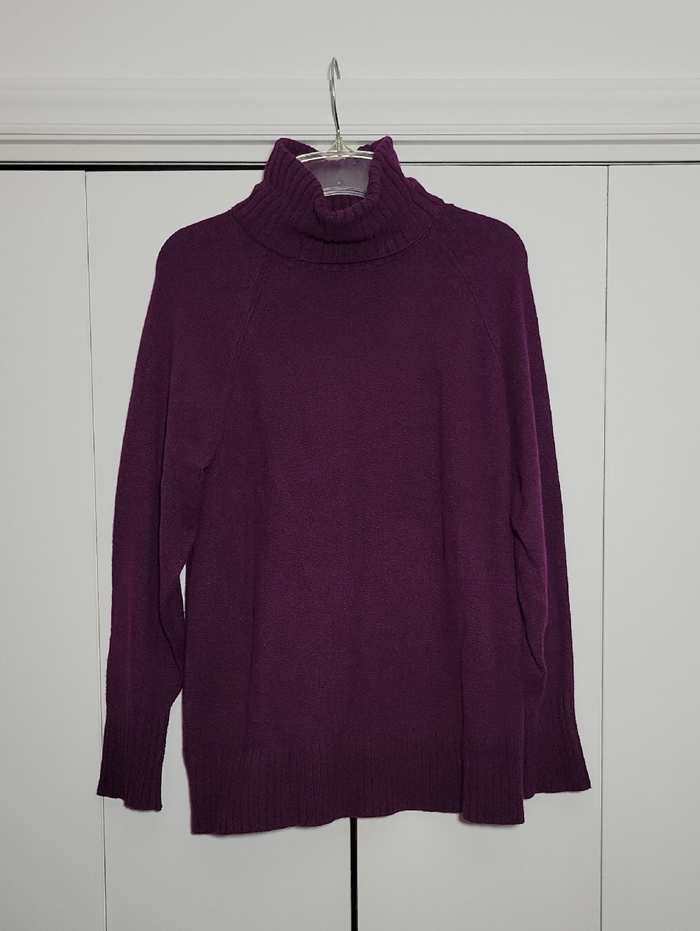 Old Navy Women's Plum Turtleneck Sweater